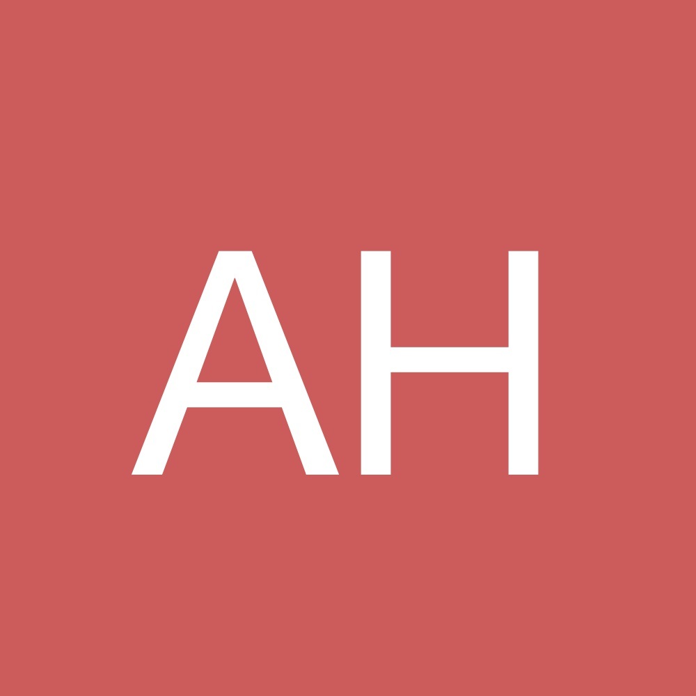 Meet your Posher, Alexandra